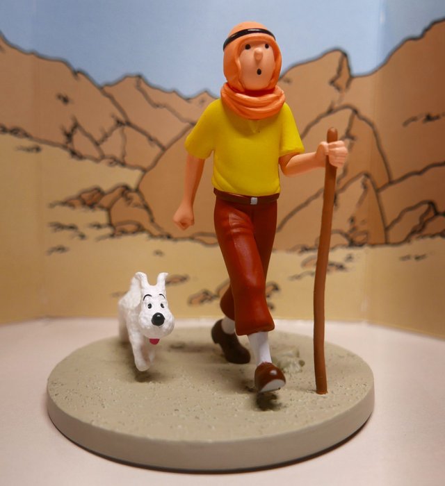 Tintin - 2011 ''Les Cigares du Pharaon''- Scène cube :  Figurines Tintin et Milou dans le désert