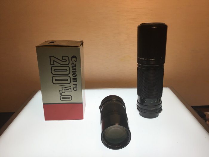 Canon AE -1 + Booster T Finder for F-1 + FD 300mm + FD 200 mm | Analogt kamera