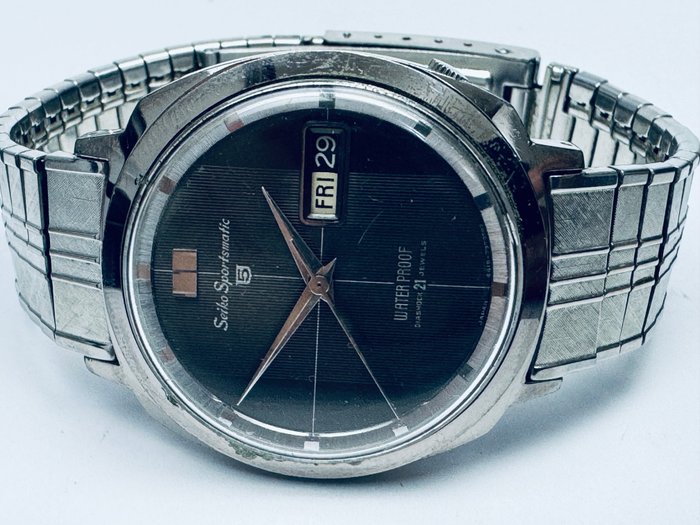 Seiko - Sportsmatic - Ingen mindstepris - 6619-7990 - Mænd - 1970-1979