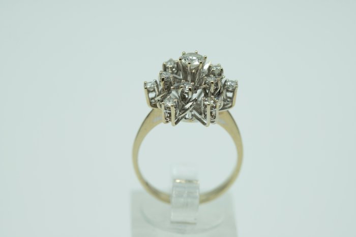 Ring - 18 kraat Hvidguld Diamant (Natur)