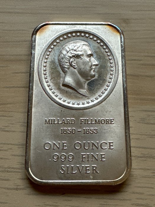 Förenta staterna. Silver bar Millard Fillmore Reliefprägung - 1 oz  (Ingen mindstepris)