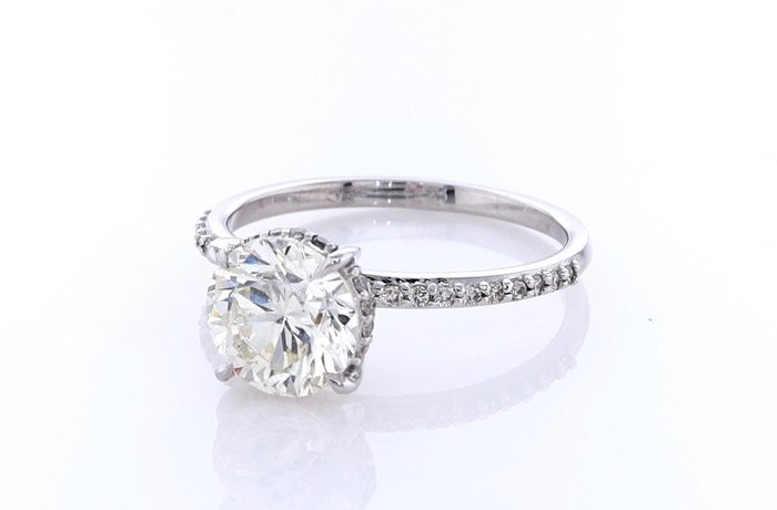 Ring - 14 karat Hvidguld -  1.88ct. tw. Diamant (Natur) - Diamant