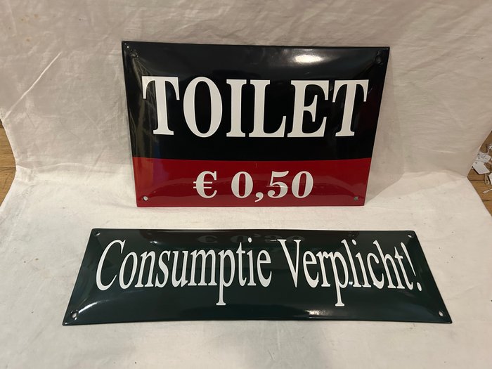 Emaljeskilt (2) - emaljeskilte konveks toilet € 0,50  forbrug obligatorisk - Emalje