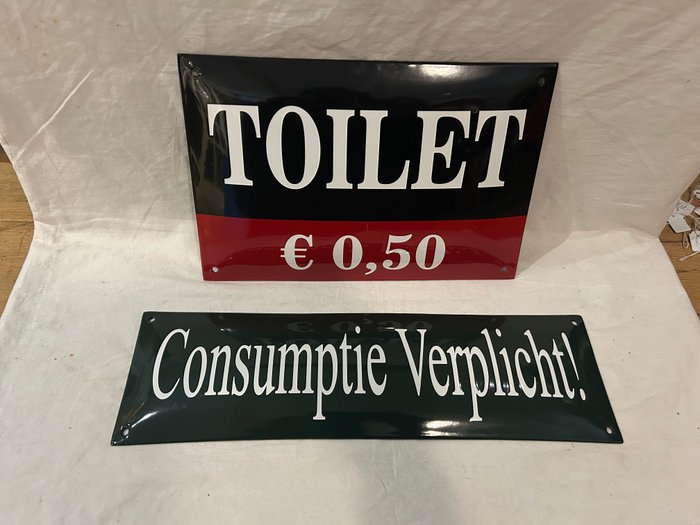 Emaljeskilt (2) - emaljeskilte konveks toilet € 0,50  forbrug obligatorisk - Emalje