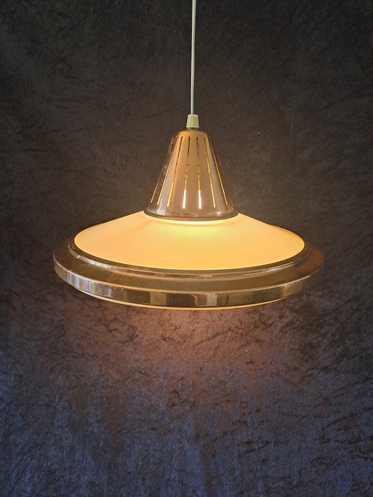 Teknika - Erik Jensen - Lampe - KP935 - Kobber, akryl - Vintage kobber lampe