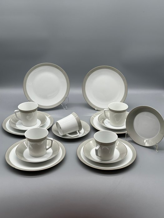 Fürstenberg - 17-teiliges Set, zeitloses Design - Kaffesæt (17) - Porcelæn