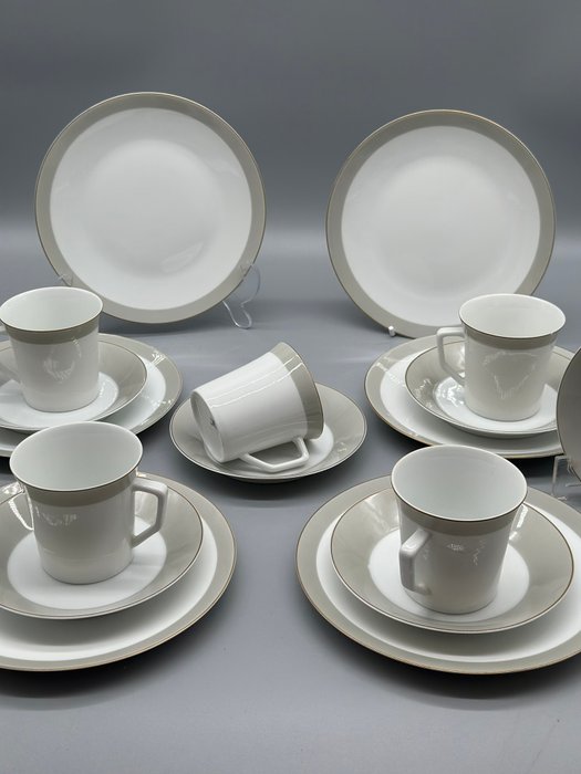 Fürstenberg - 17-teiliges Set, zeitloses Design - Kaffesæt (17) - Porcelæn