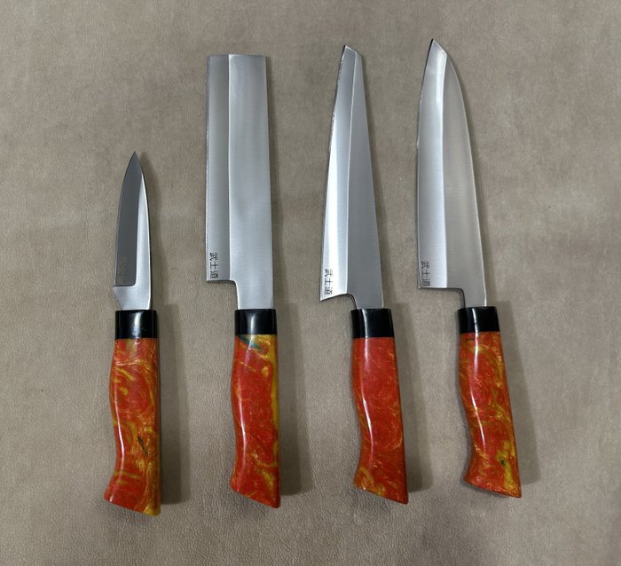 Køkkenkniv - Chef's knife -  Professionelle japanske D2 Steel Gyuto, Garasuki, Nakiri  Petty Chef knive - D2 Steel  Designing Orange Udsøgt farvet harpikshåndtag - Japan