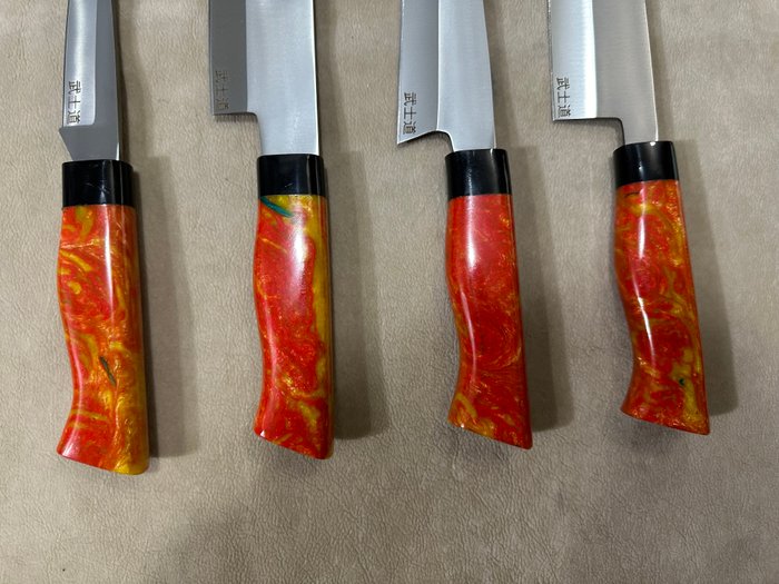 Køkkenkniv - Chef's knife -  Professionelle japanske D2 Steel Gyuto, Garasuki, Nakiri  Petty Chef knive - D2 Steel  Designing Orange Udsøgt farvet harpikshåndtag - Japan