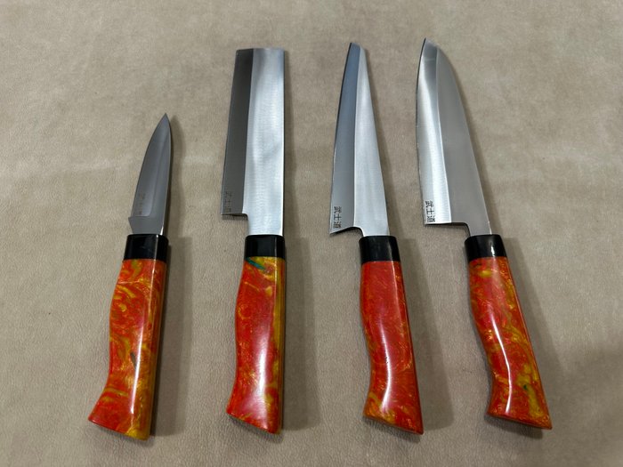 Køkkenkniv - Chef's knife -  Professionelle japanske D2 Steel Gyuto, Garasuki, Nakiri  Petty Chef knive - D2 Steel  Designing Orange Udsøgt farvet harpikshåndtag - Japan