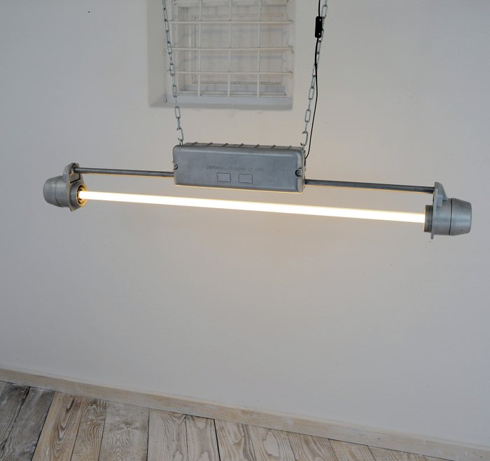 CCCP - Hængende lampe - aluminium