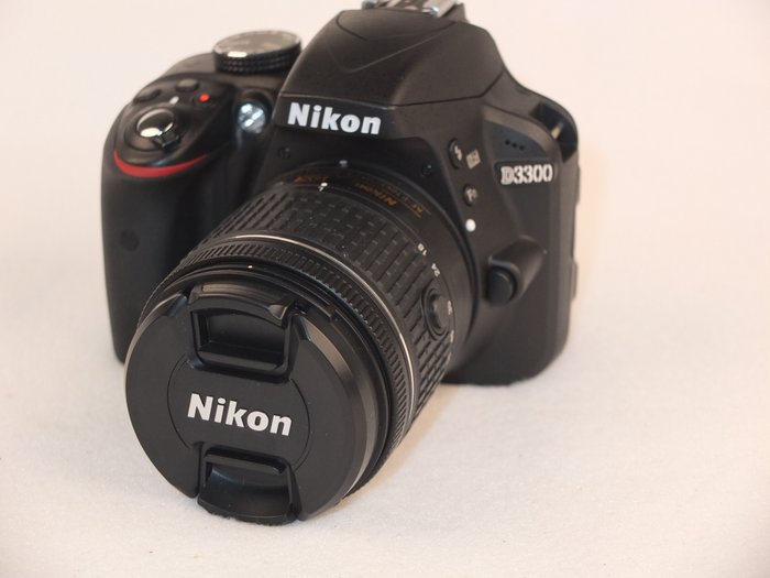 Nikon D3300 camera + 18-55mm lens (inclusief accessoires en doos) Digitalkamera