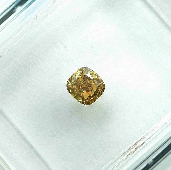 1 pcs Diamant  (Naturfarvet)  - 0.26 ct - Fancy Brunlig Gul - SI1 - International Gemological Institute (IGI)