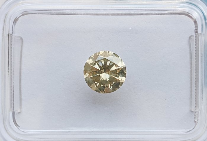 Ingen mindstepris - 1 pcs Diamant  (Naturfarvet)  - 0.70 ct - Rund - Fancy light Brun, Grålig Gul - I1 - International Gemological Institute (IGI)