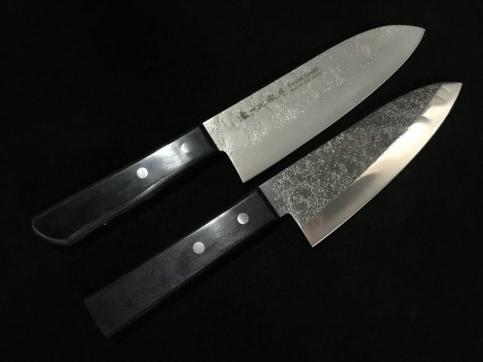 正宗 MASAMUNE / Set of 2 / 三徳 SANTOKU 出刃 DEBA - Køkkenkniv -  Japansk køkkenkniv - Stål, Træ - Japan