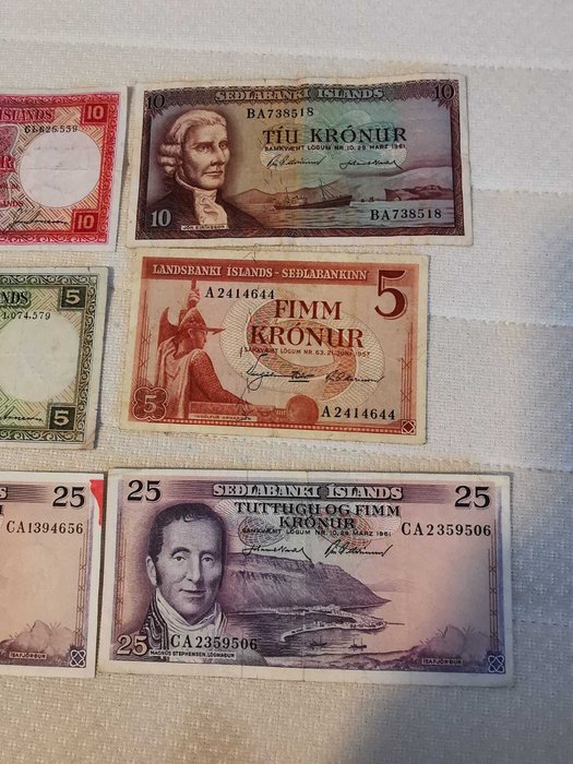 Island. - 13 Banknotes - Various Dates  (Ingen mindstepris)