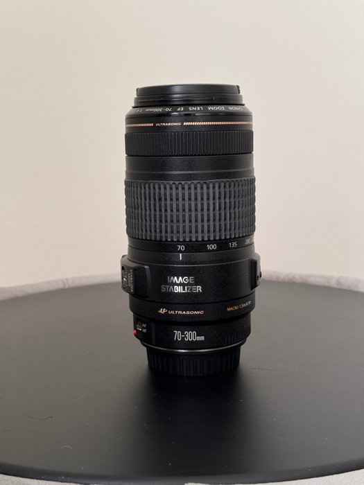 Canon EF 70-300mm f/4-5.6 IS USM Digitalkamera