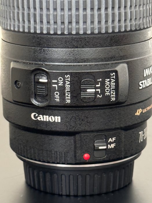 Canon EF 70-300mm f/4-5.6 IS USM Digitalkamera