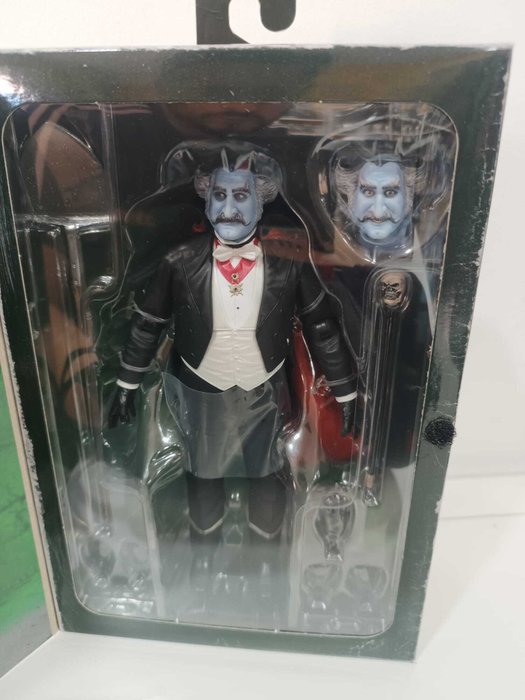 The Munsters (1966) - Special Ultimate Edition The Count (mint condition, never opened)