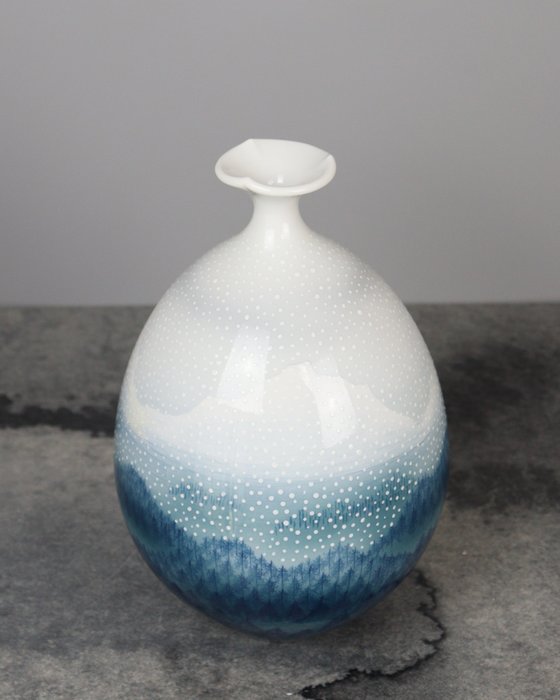 Vase - Porcelæn - Japan - Snelandskab af Arita