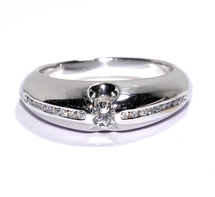 Ring - 18 kraat Hvidguld -  030ct tw Diamant (Natur)