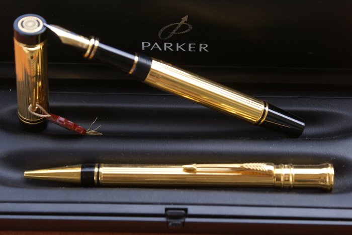 RARE set de stylos (plume 18 kts+bille) PARKER DUOFOLD International plaqué or - Pennesæt