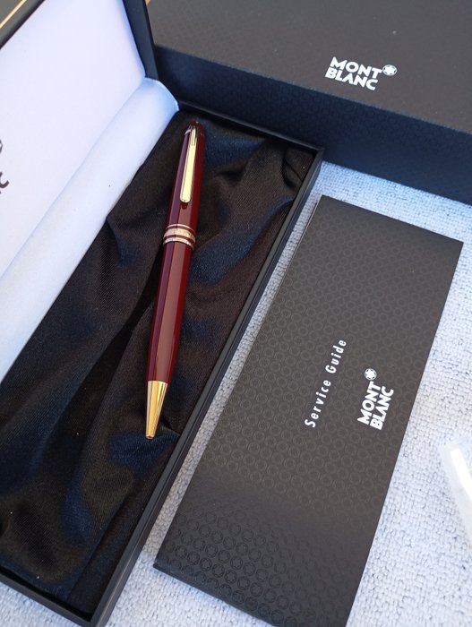 montblanc meisterstuck burgundy - Pen