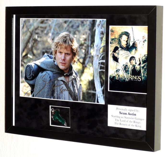 Lord of the Rings - Sean Astin (Samwise Gamgee) Framed with movie prop Leaf of Lórien, signed + COA  Photo signing