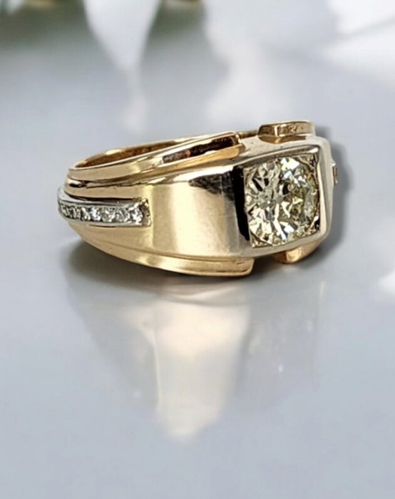 Ring - 18 kraat Gulguld, Smukke mænds 18K guld og diamantring 1,15 karat -  1.69ct. tw. Diamant (Natur)  - Diamant