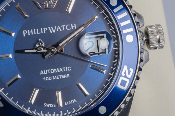 Philip Watch - Caribe Sport - Automatic - Swiss Made - 42 mm - Date - R8223597034 - Mænd - 2020+