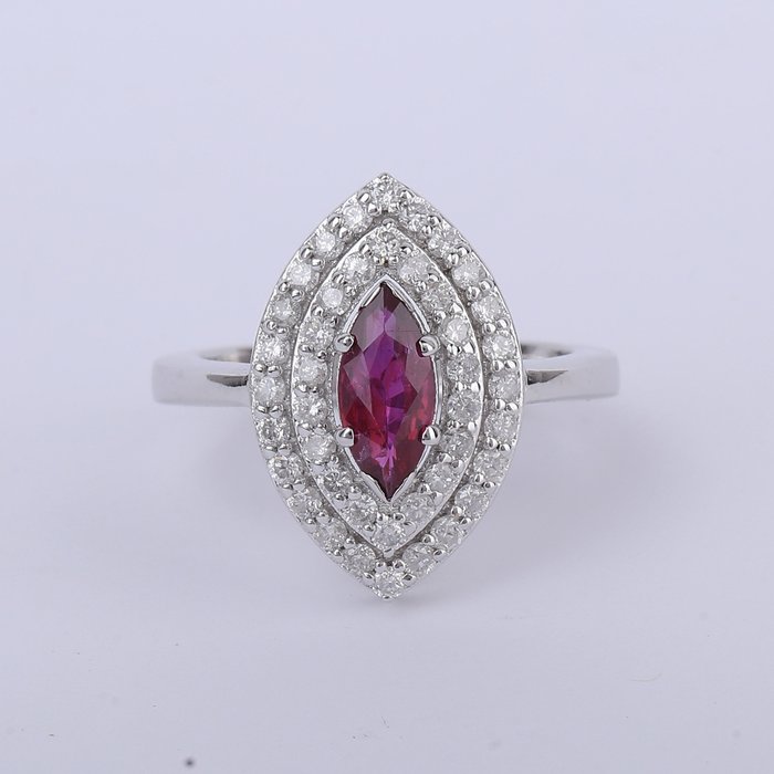 Ring - 14 karat Hvidguld -  2.09ct. tw. Rubin - Diamant - Ruby diamantring