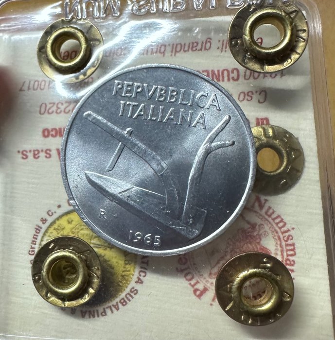 Italien. 10 Lire 1965 "Spighe"  (Ingen mindstepris)