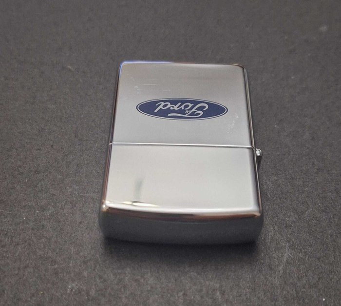 Zippo, Ford Año 1991 Mes Abril - Lighter - Stål