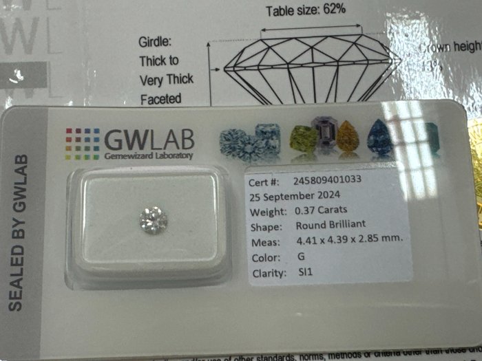 Ingen mindstepris - 1 pcs Diamant  (Natur)  - 0.37 ct - Rund - G - SI1 - Gemewizard Gemological Laboratory (GWLab)