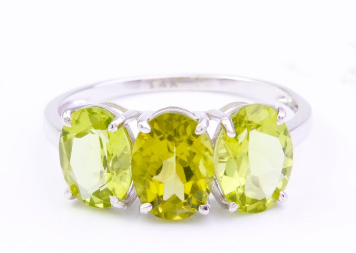 Ingen mindstepris - Ring - 14 karat Hvidguld Peridot