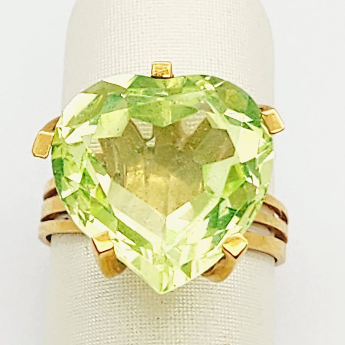 Ring - 18 kraat Gulguld -  5.00ct. tw. Beryl