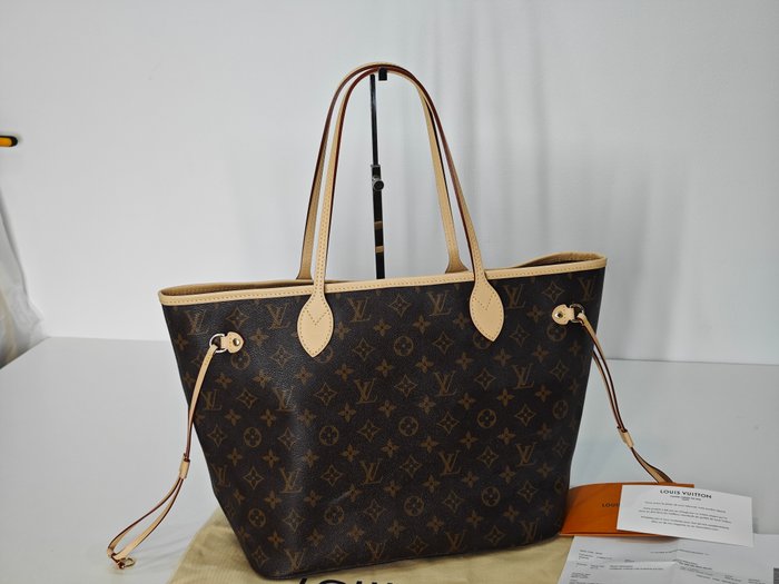 Louis Vuitton - Neverfull MM - Håndtaske