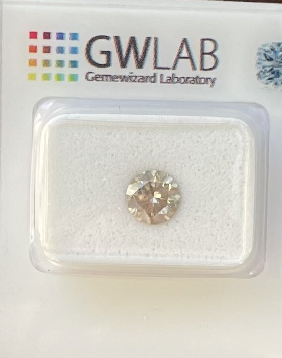 Ingen mindstepris - 1 pcs Diamant  (Natur)  - 084 ct - Rund - I1 - Gemewizard Gemological Laboratory (GWLab) - Fancy grå