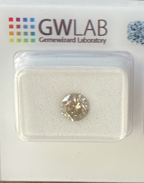 Ingen mindstepris - 1 pcs Diamant  (Natur)  - 084 ct - Rund - I1 - Gemewizard Gemological Laboratory (GWLab) - Fancy grå