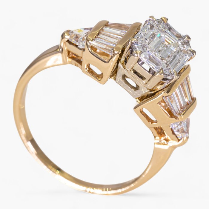 Ingen mindstepris - Ring - 14 karat Gulguld, IGI certificeret - 1,95 ct diamanter -  1.95ct. tw. Diamant (Natur)