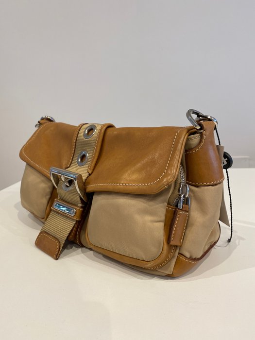 Prada - Crossbody-taske