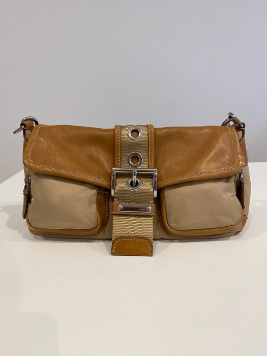 Prada - Crossbody-taske