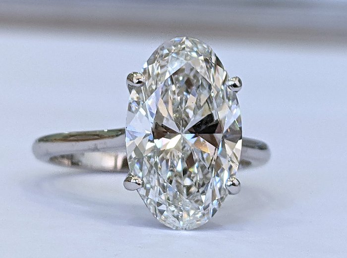 Ingen mindstepris - Forlovelsesring - 18 kraat Hvidguld -  6.07ct. tw. Diamant (Laboratoriedyrket) - F VS1 IGI Certificeret