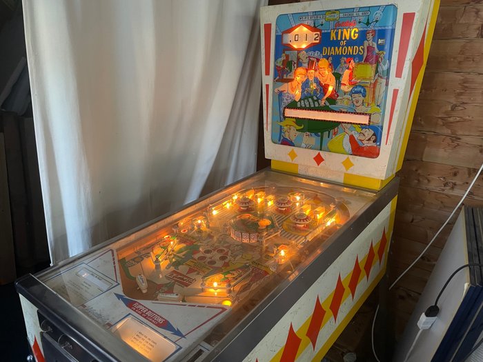 Gottlieb  - Pinball-maskine