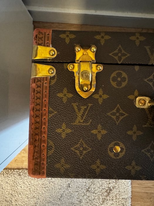 Louis Vuitton - president - Håndtaske