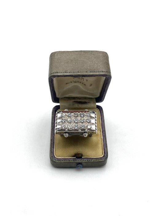 Ring - 18 kraat Hvidguld Diamant (Natur)