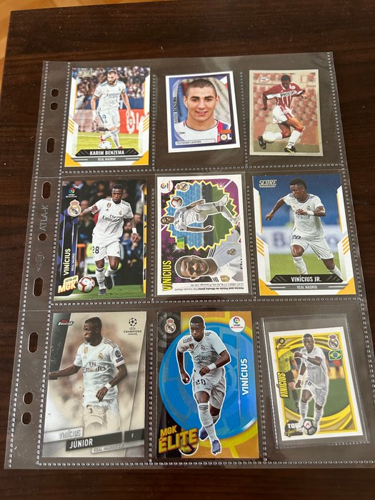 Panini - Big stars like Ronaldo/Benzema/Vinicius jr./Etc - 9 stickers/cards - Mixed collection