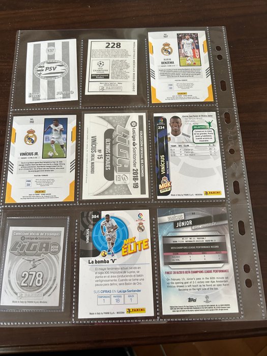 Panini - Big stars like Ronaldo/Benzema/Vinicius jr./Etc - 9 stickers/cards - Mixed collection