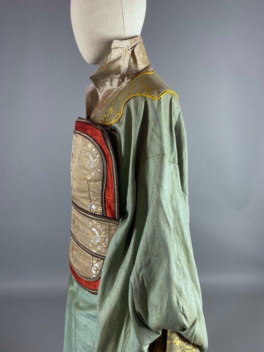 Mulan - Original costume from Disney's Mulan