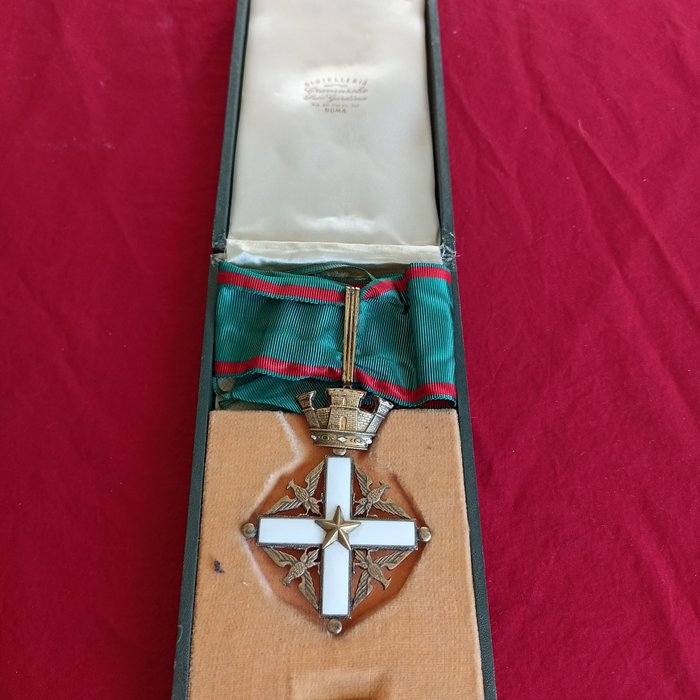 Italien - Belønning - Order Of Merit. Italian Republic (OMRI), Commander Class